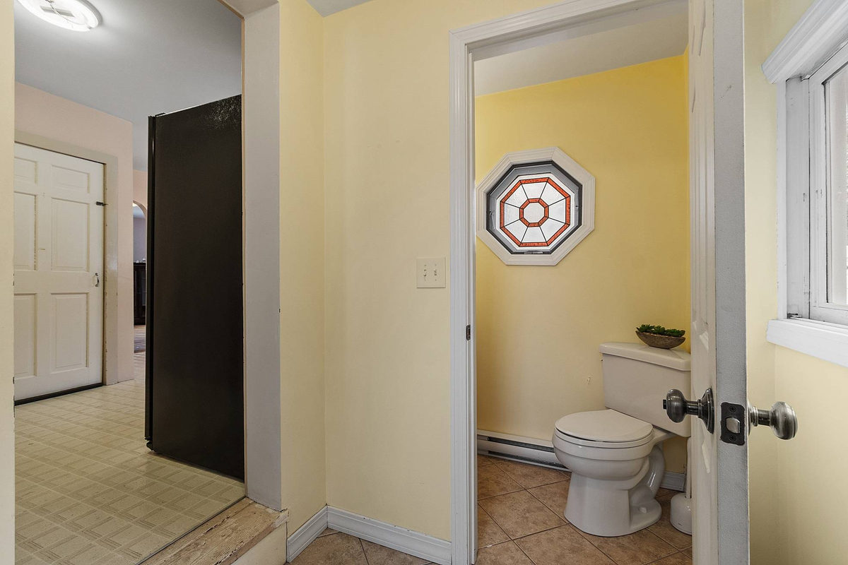 Featured Listing Image 9