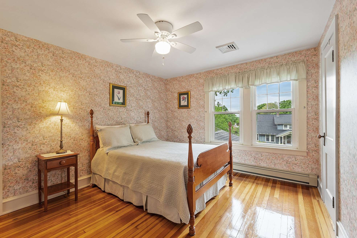 Featured Listing Image 23