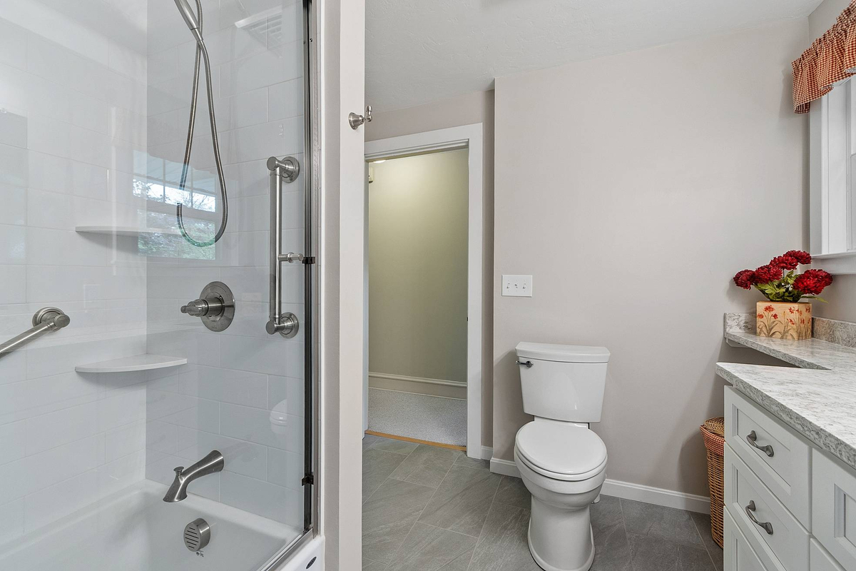 Featured Listing Image 19