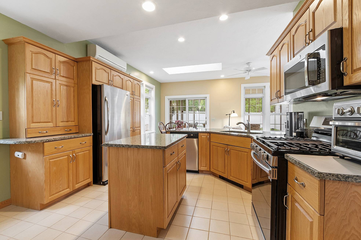 Featured Listing Image 4