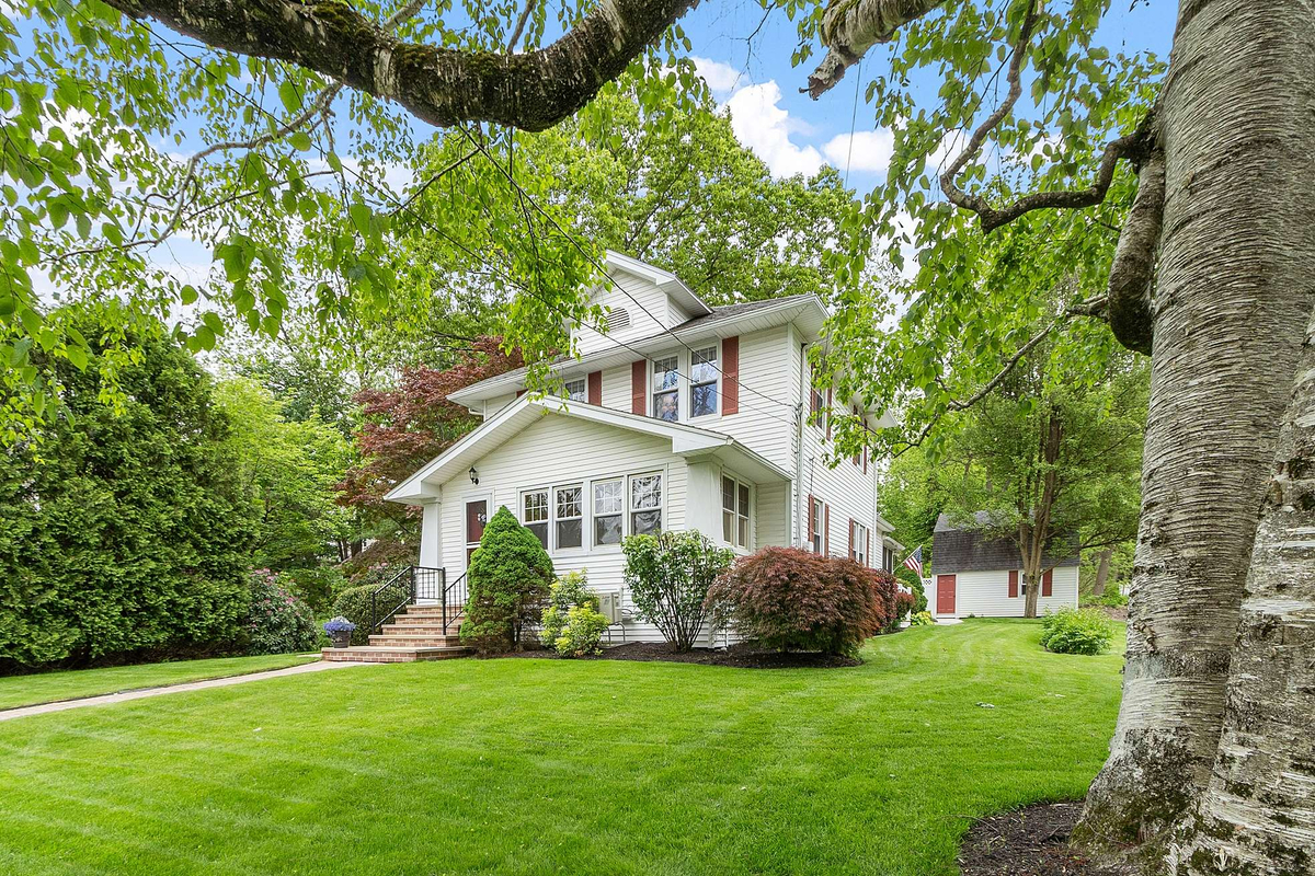 Featured Listing Image 1