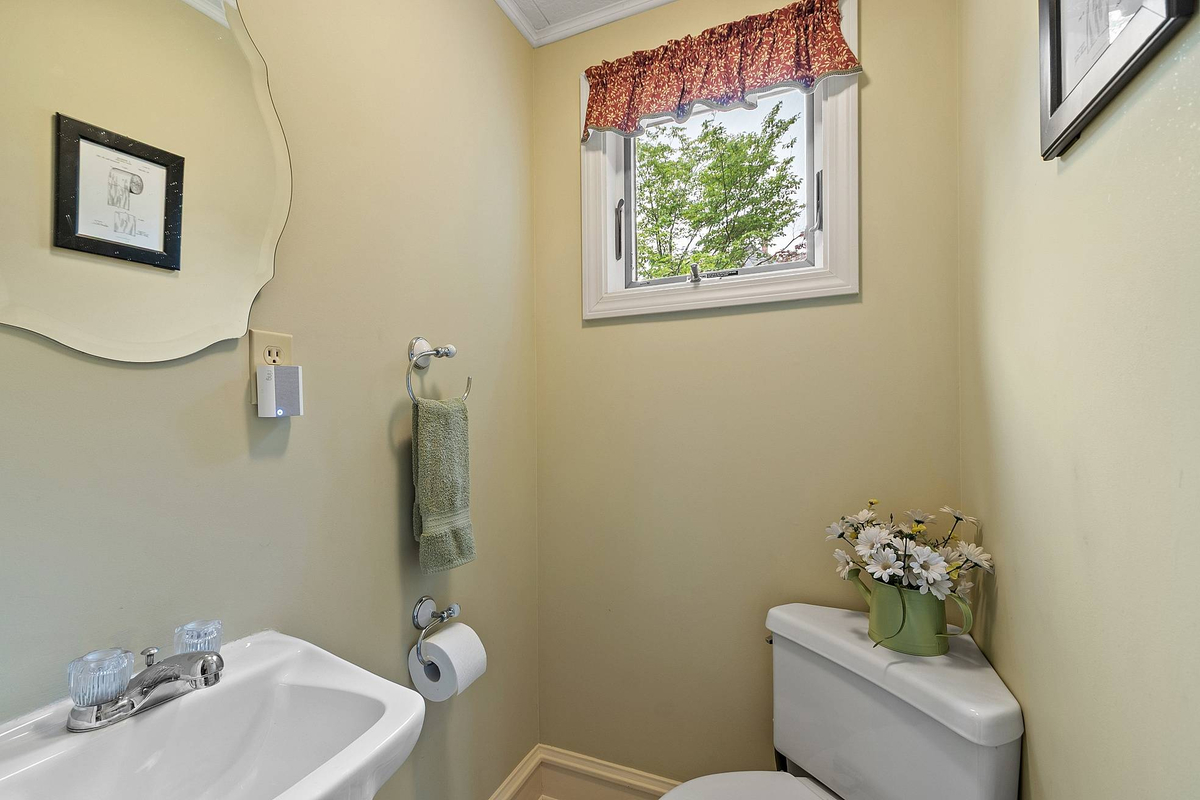 Featured Listing Image 16