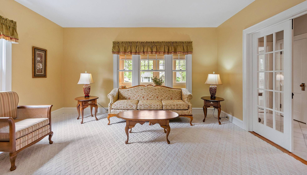 Featured Listing Image 14