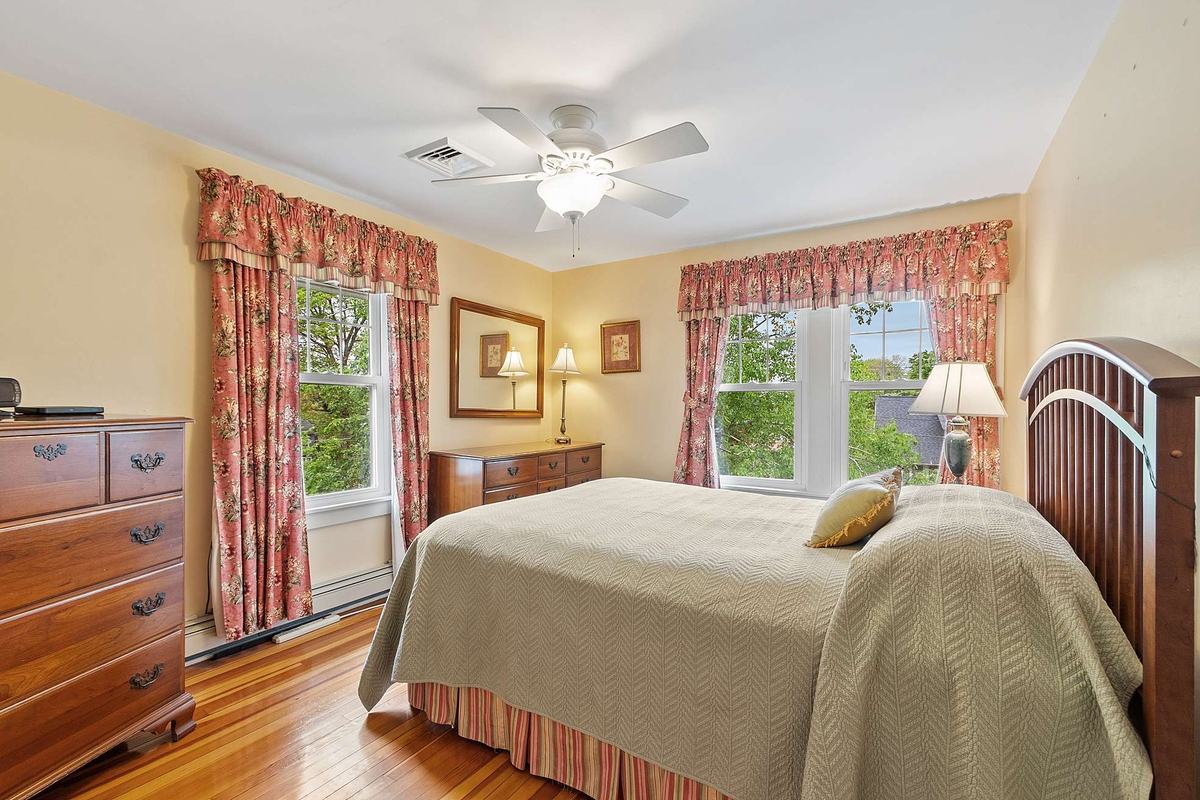 Featured Listing Image 20