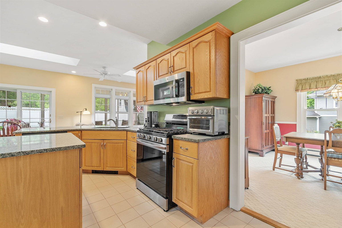 Featured Listing Image 12