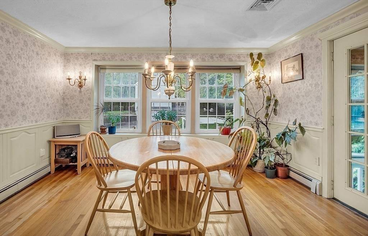 Featured Listing Image 8