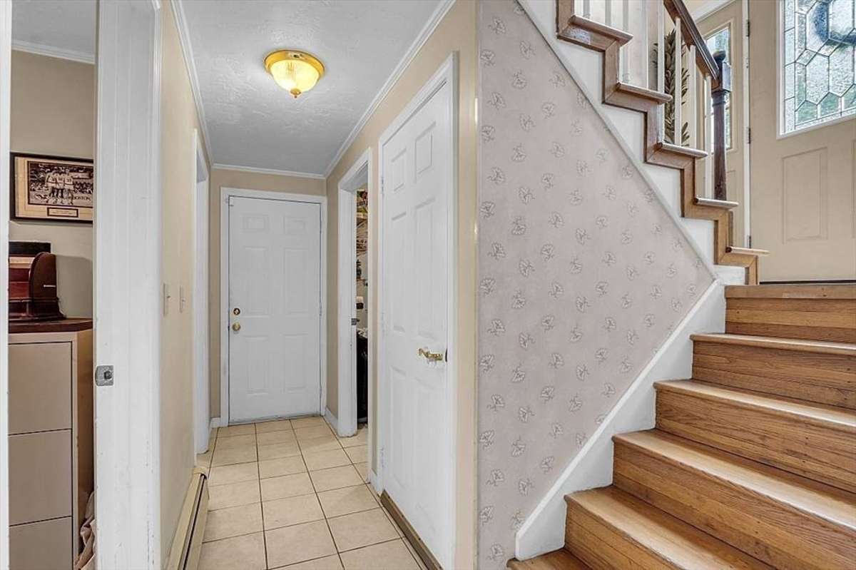 Featured Listing Image 27