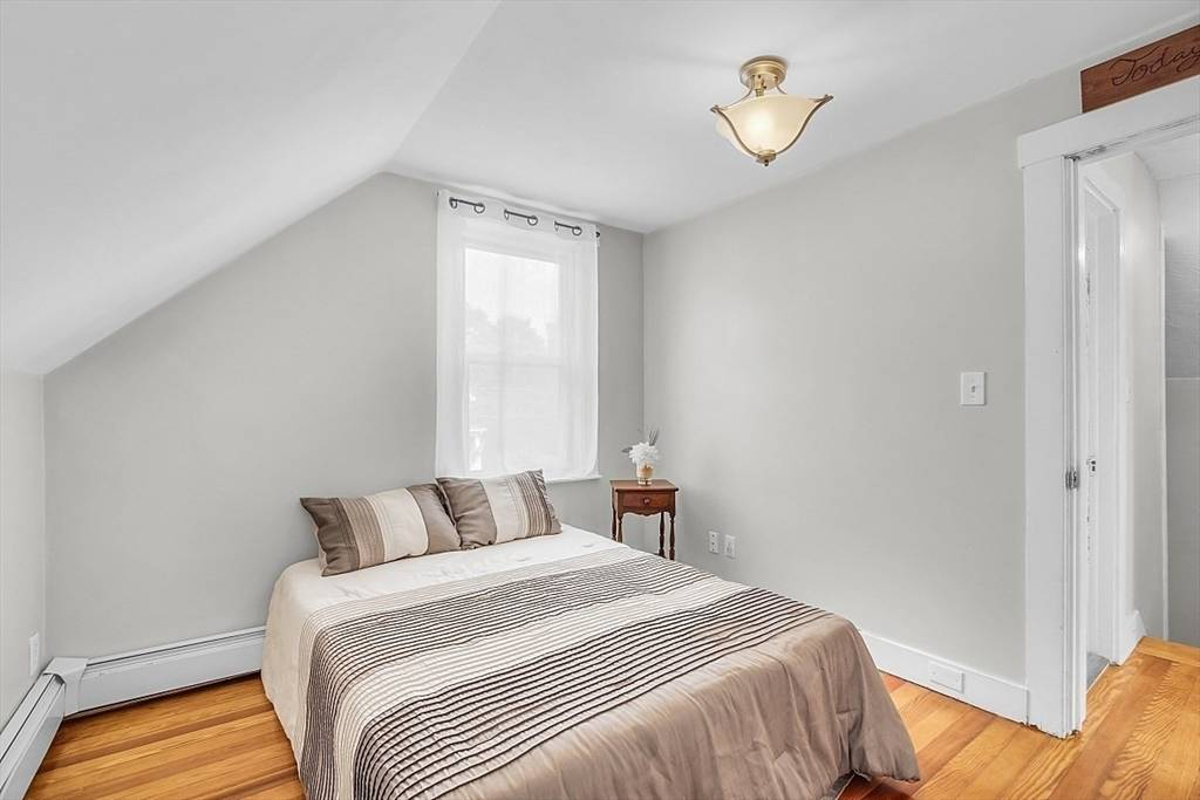 Featured Listing Image 17