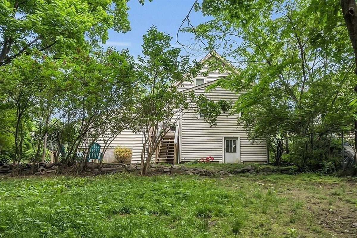 Featured Listing Image 27