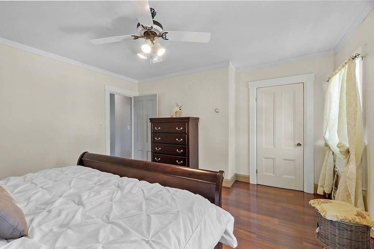 Featured Listing Image 18