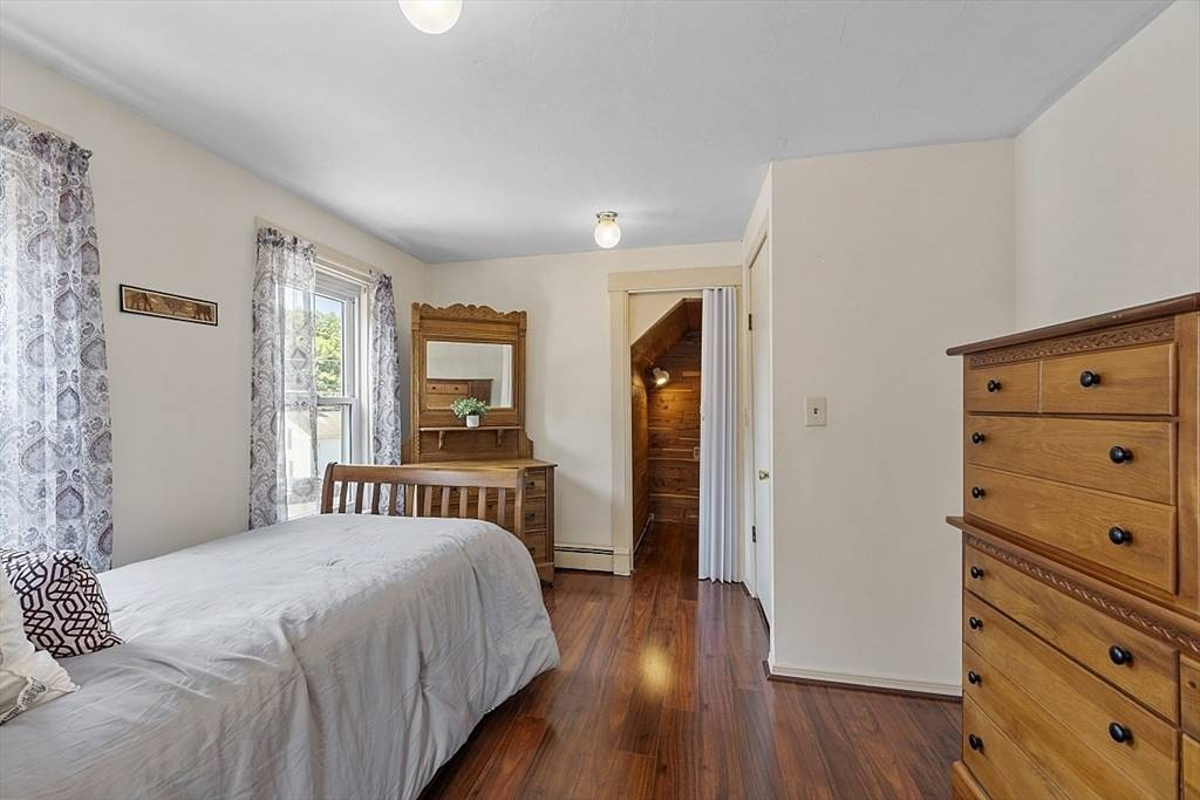 Featured Listing Image 22