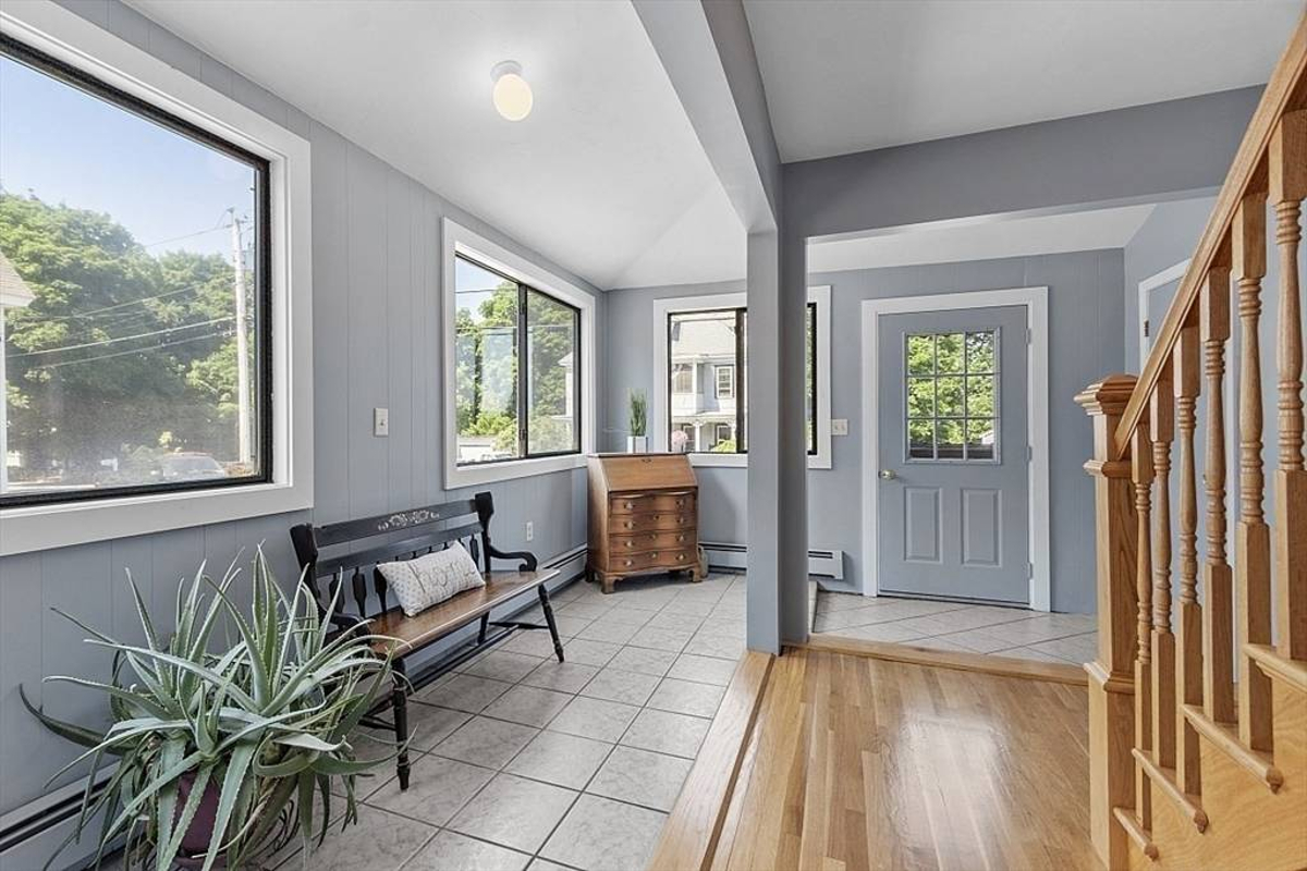 Featured Listing Image 3