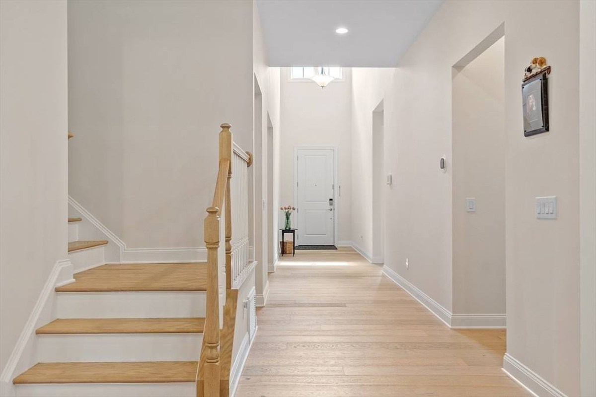 Featured Listing Image 25