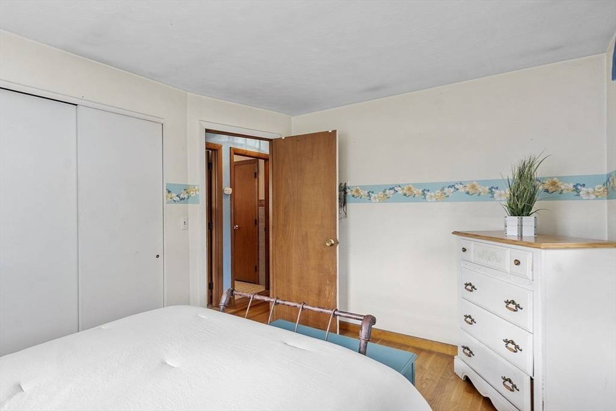 Featured Listing Image 18