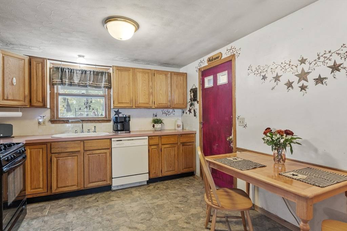 Featured Listing Image 5