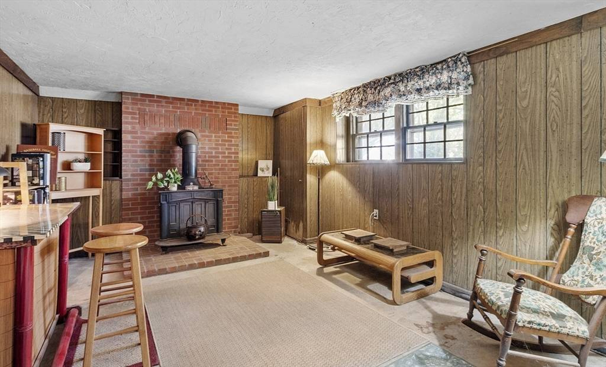 Featured Listing Image 20