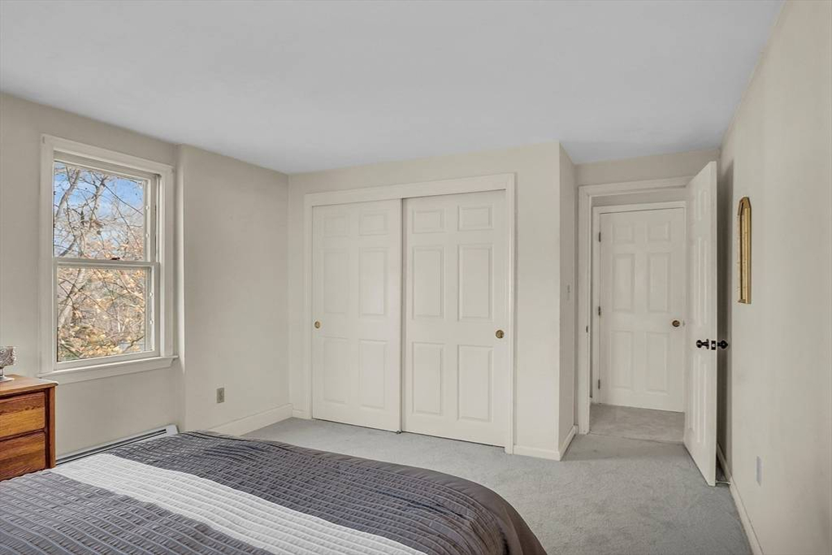Featured Listing Image 23