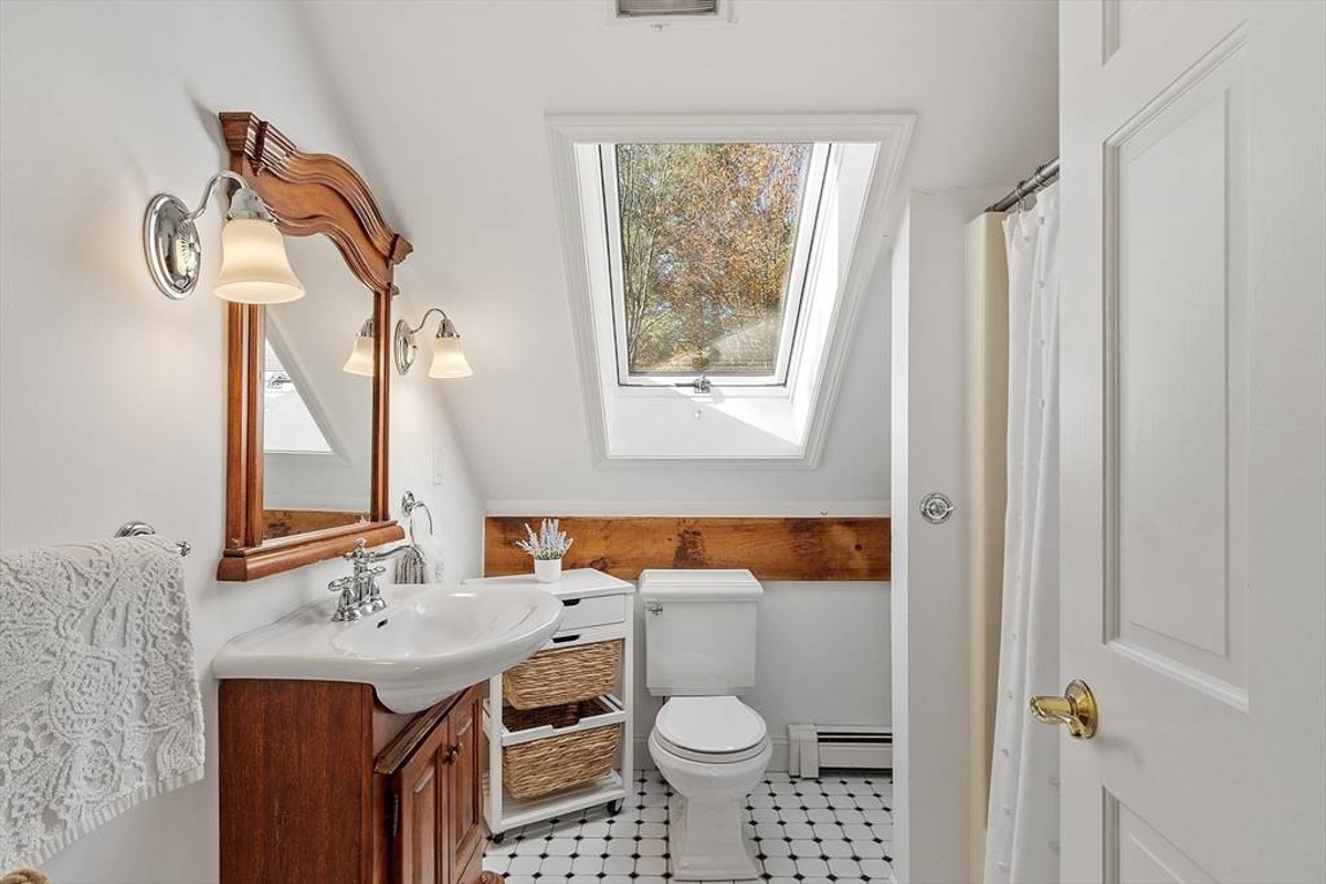 Featured Listing Image 5