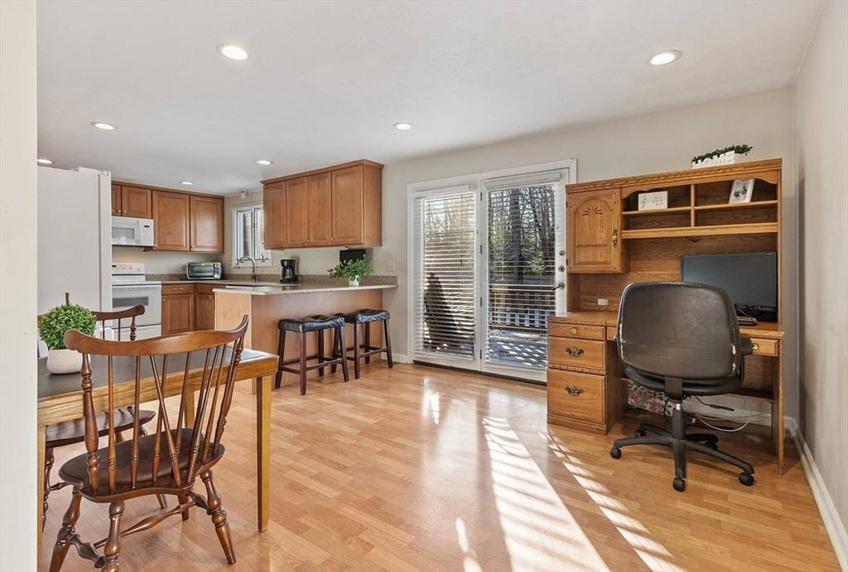 Featured Listing Image 10