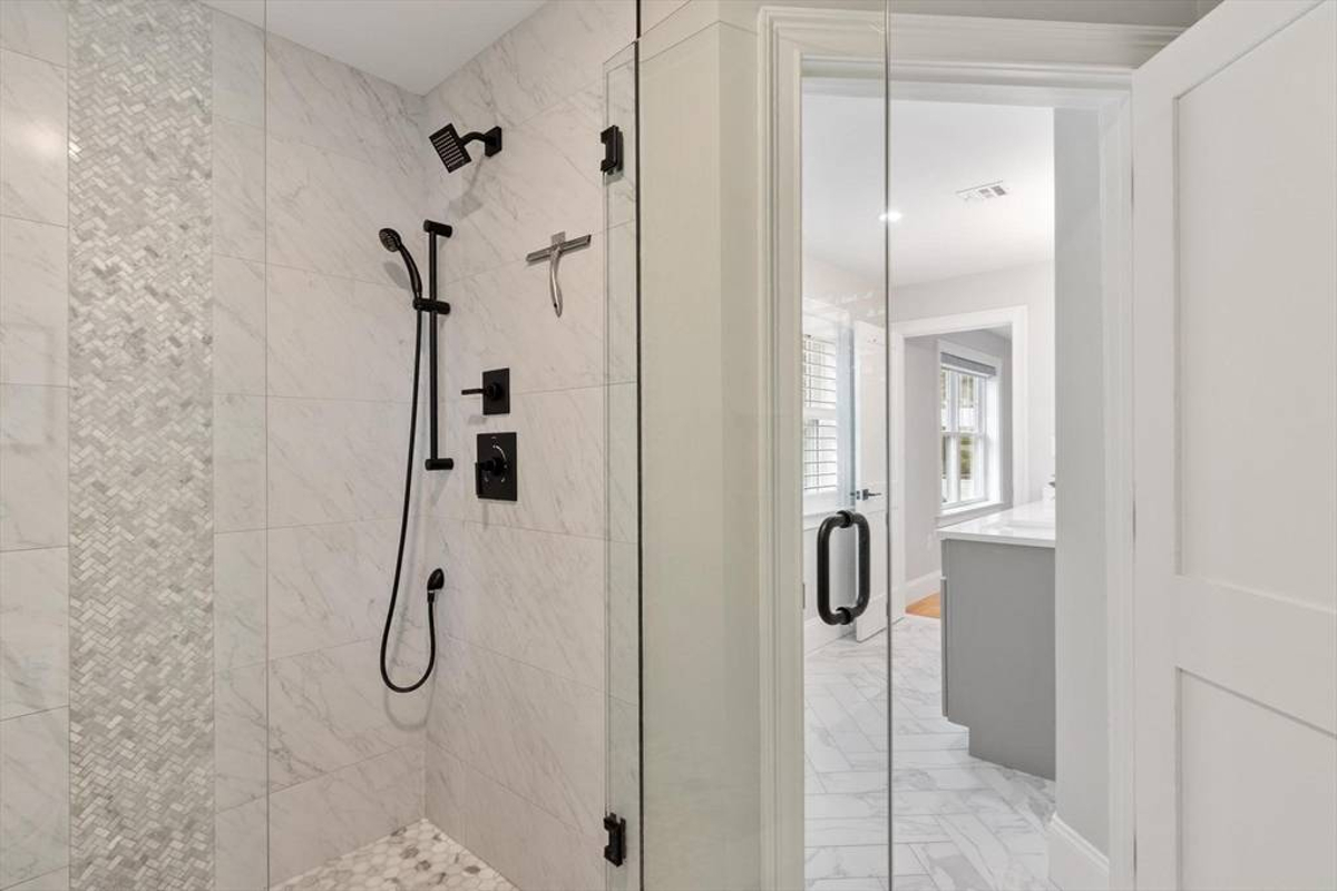 Featured Listing Image 22