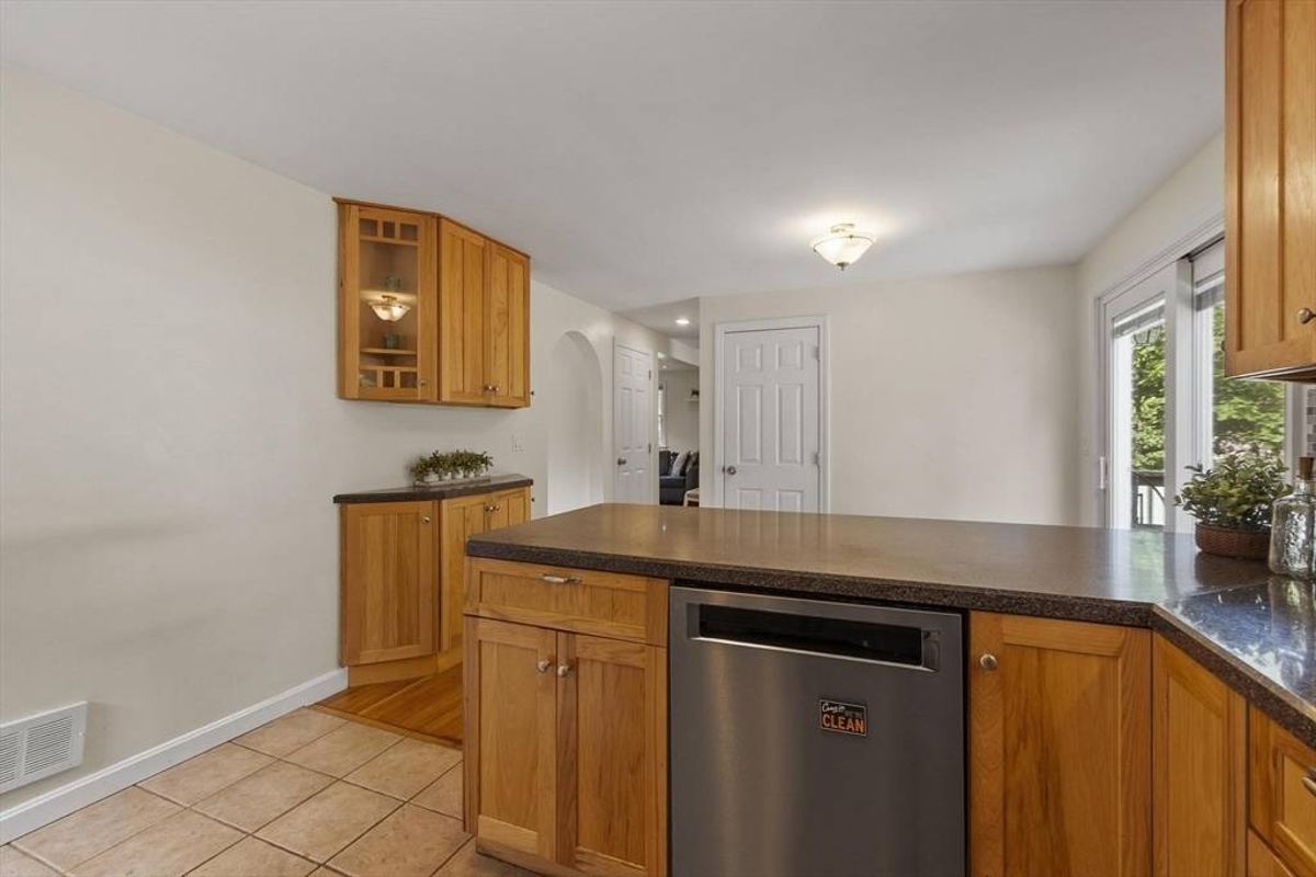 Featured Listing Image 8