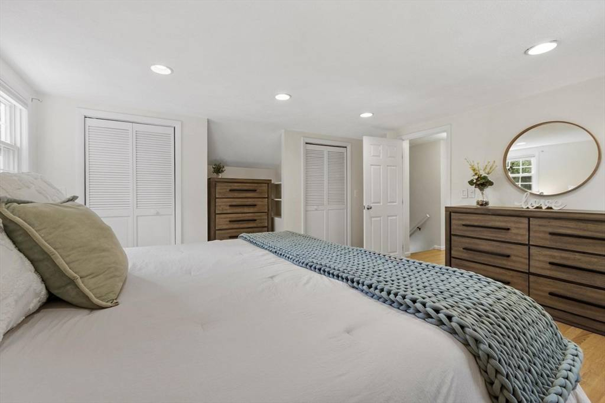 Featured Listing Image 18