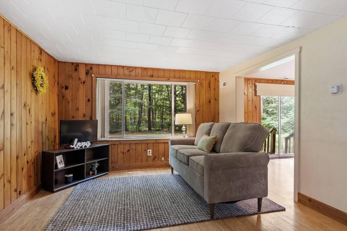 Featured Listing Image 6