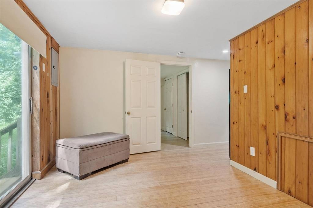 Featured Listing Image 9