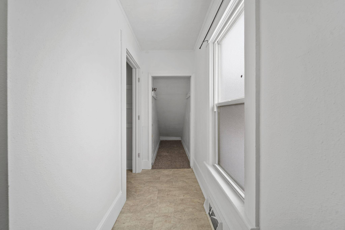 Featured Listing Image 14