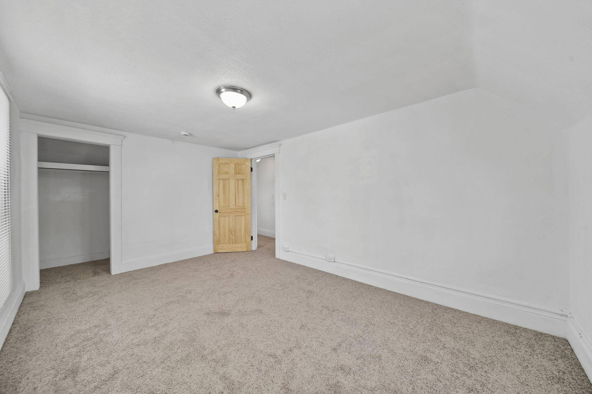 Featured Listing Image 21