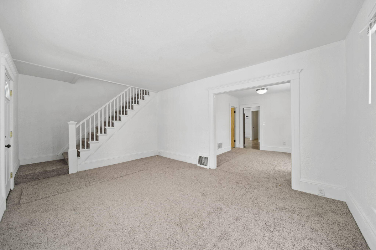 Featured Listing Image 7
