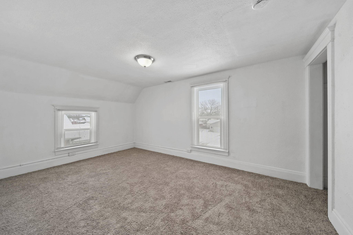 Featured Listing Image 22