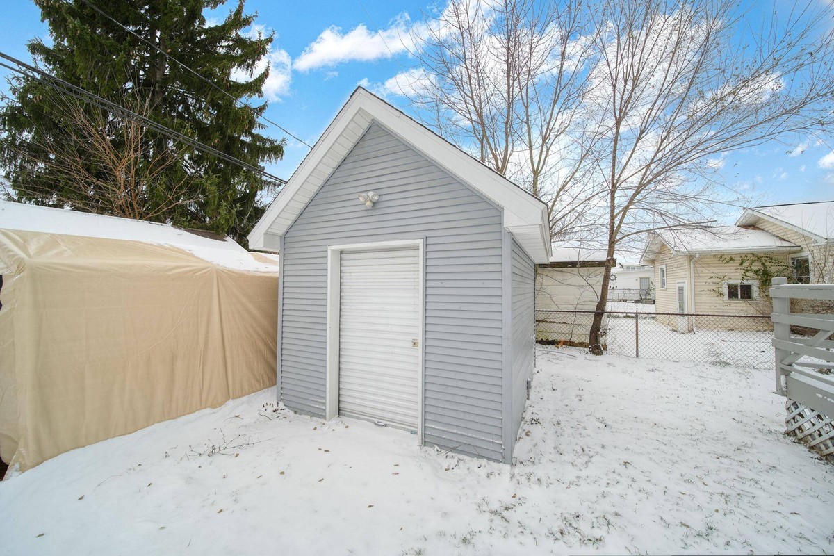 Featured Listing Image 30