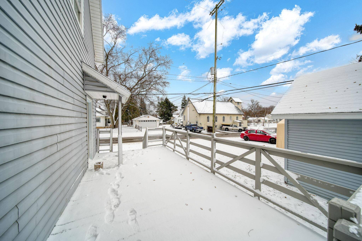 Featured Listing Image 28