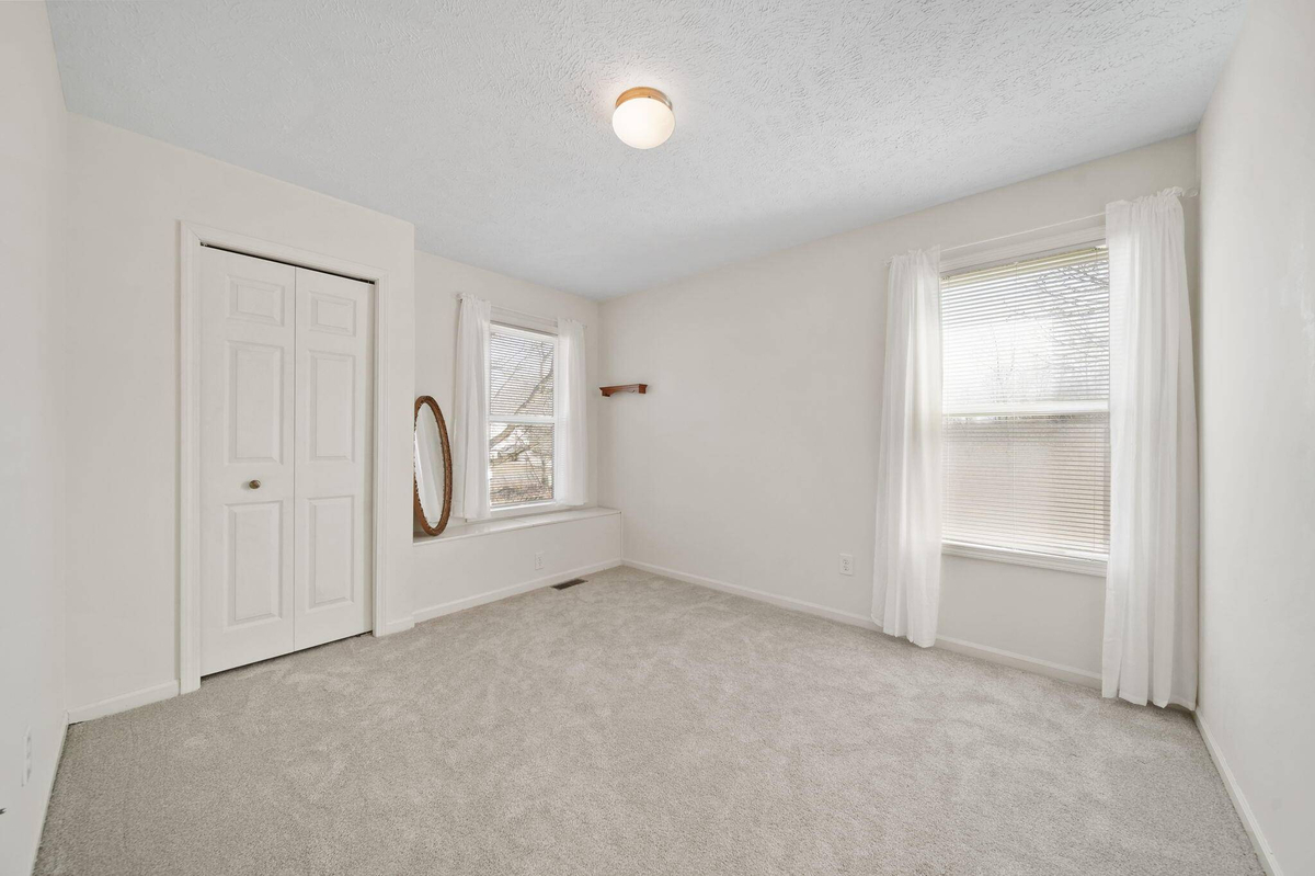 Featured Listing Image 19