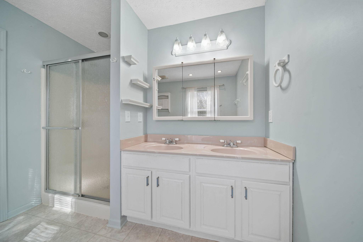 Featured Listing Image 26