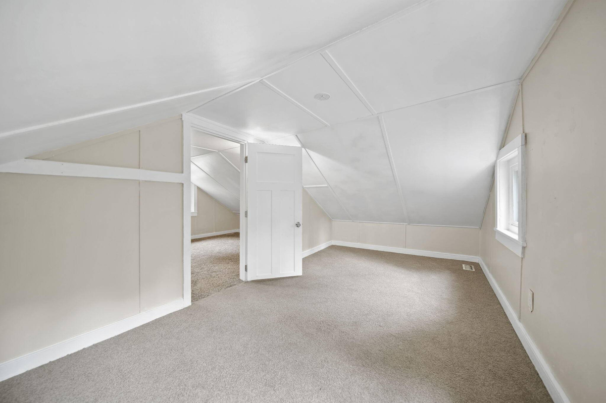 Featured Listing Image 19
