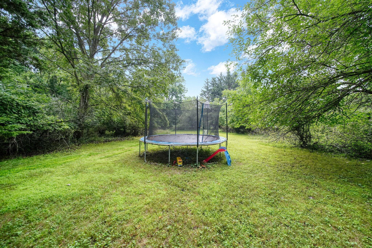 Featured Listing Image 22