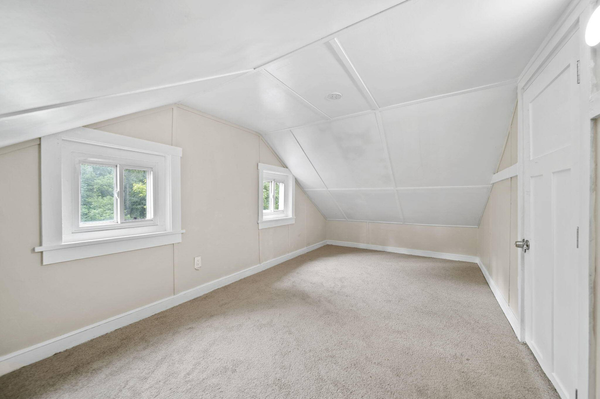 Featured Listing Image 17