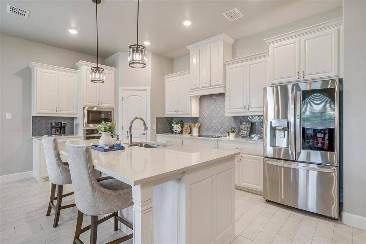 Featured Listing Image 6