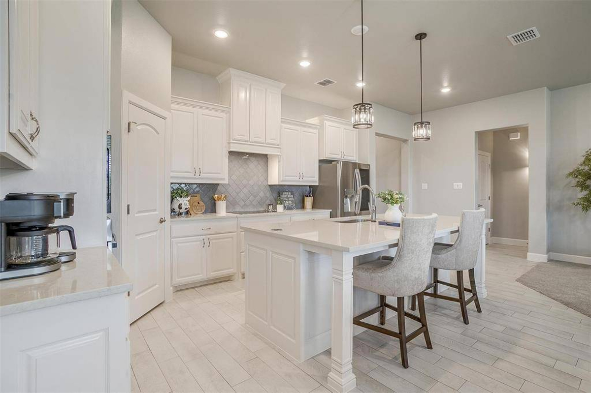 Featured Listing Image 8