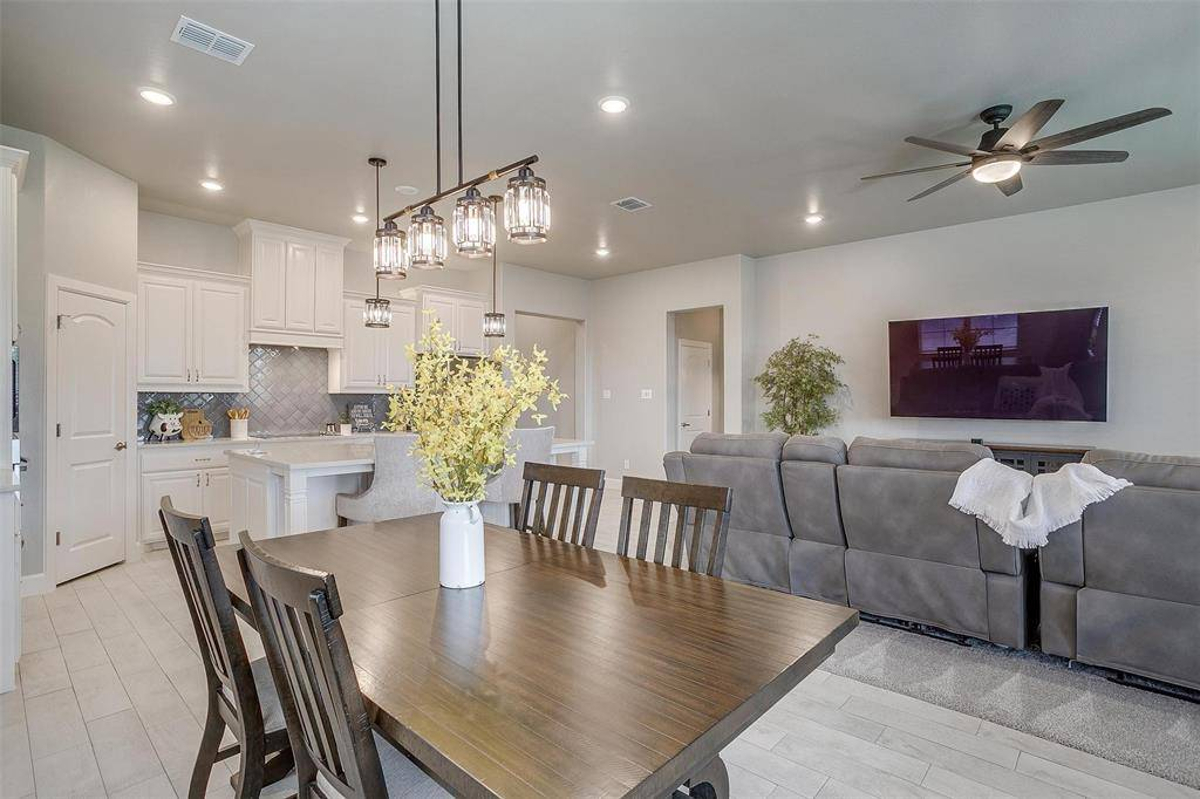 Featured Listing Image 17