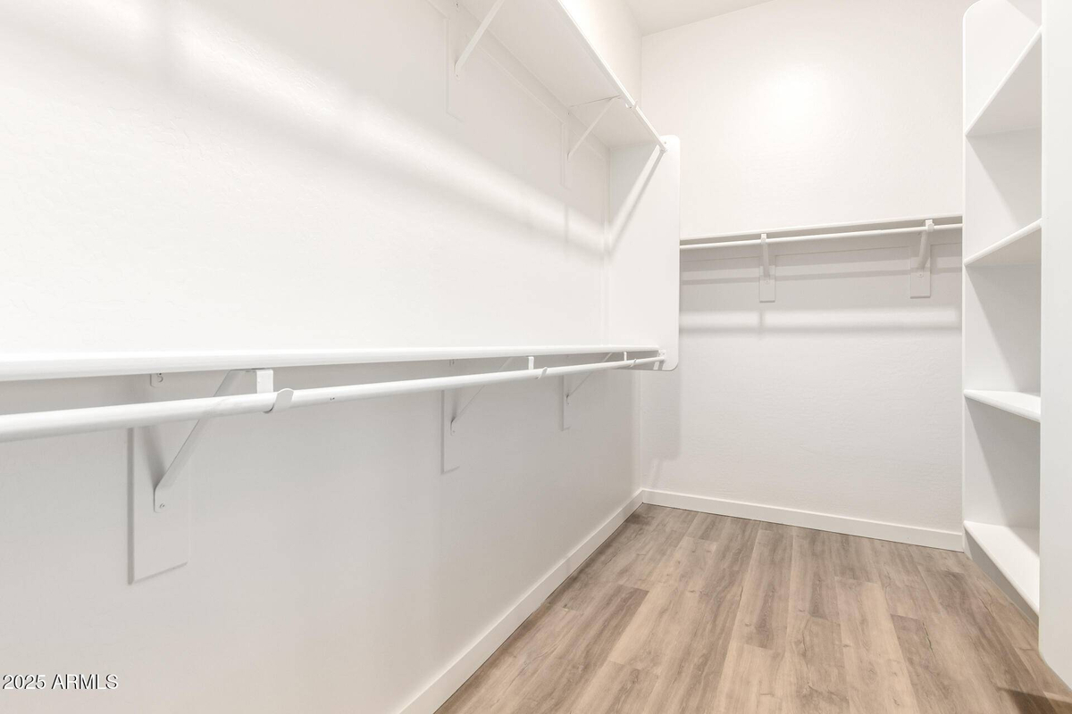 Featured Listing Image 33