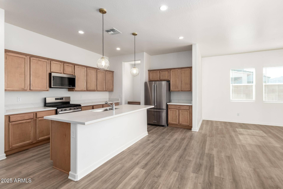 Featured Listing Image 7