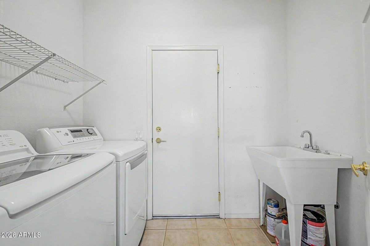 Featured Listing Image 28