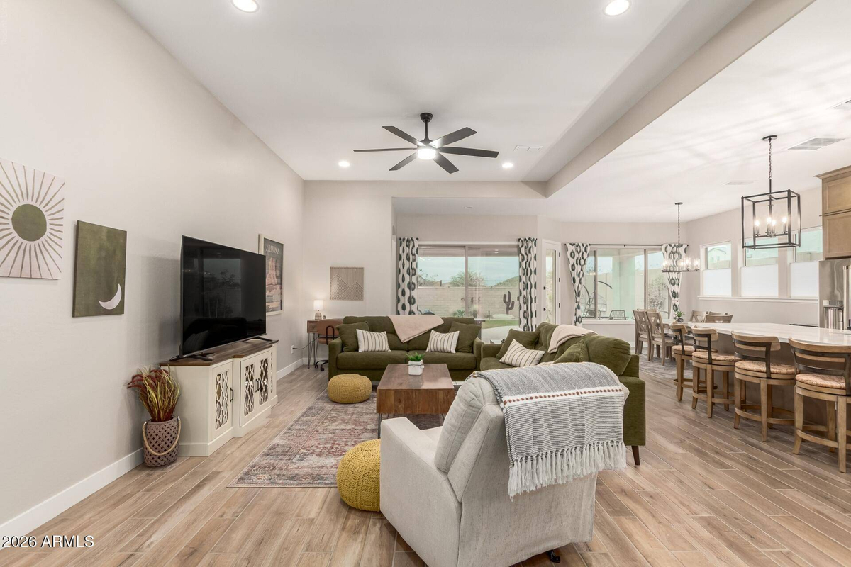 Featured Listing Image 6