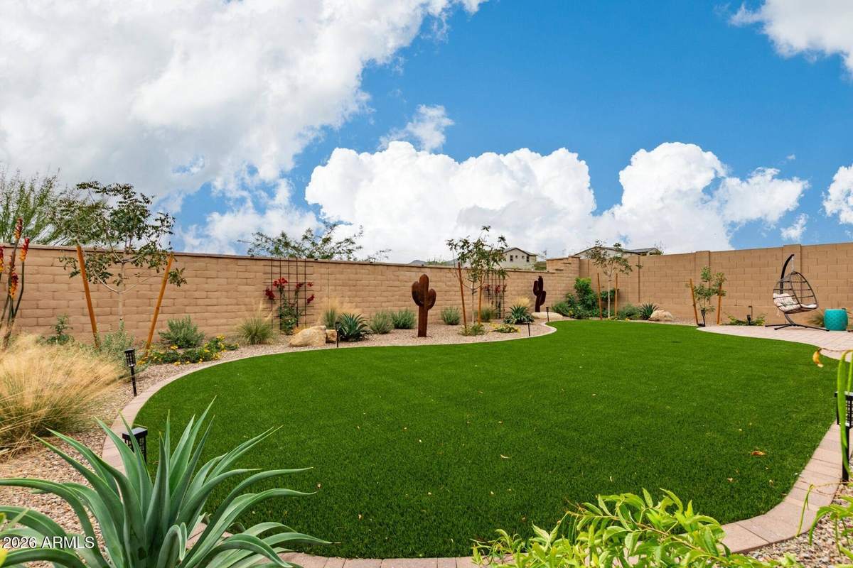Featured Listing Image 30