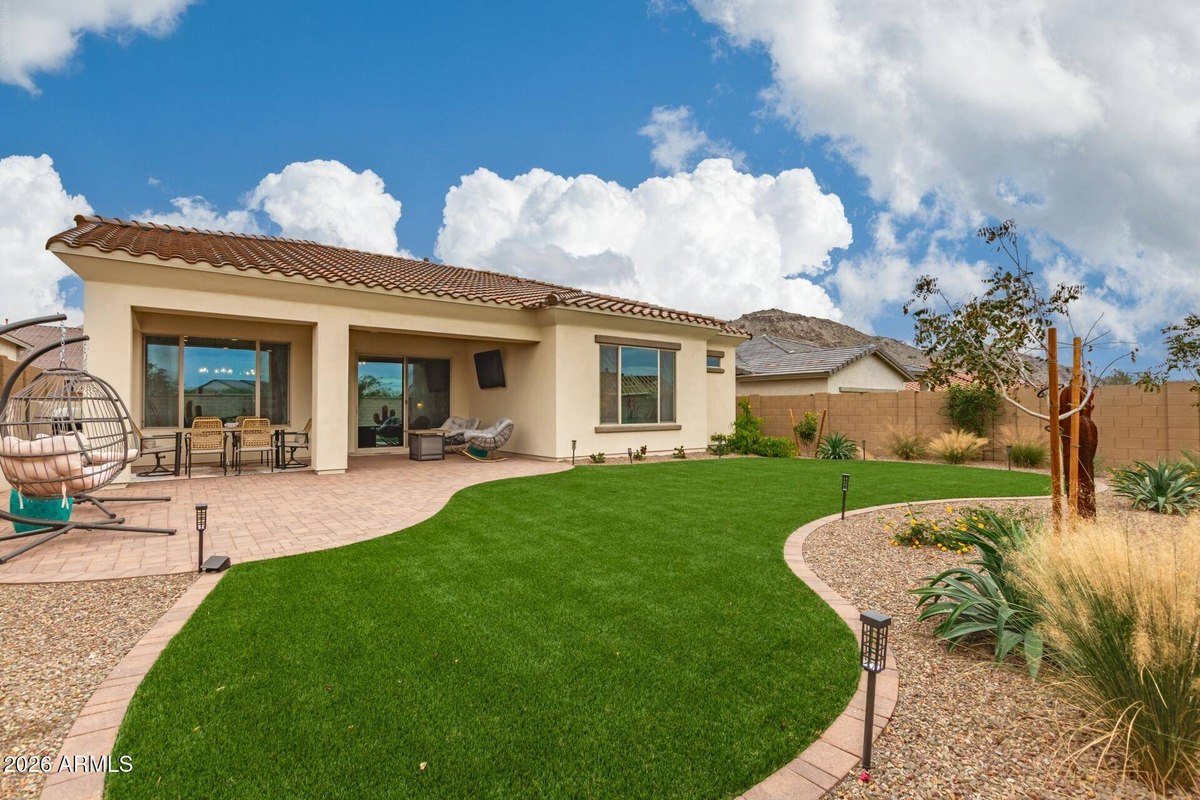 Featured Listing Image 32