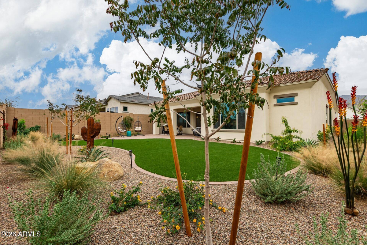 Featured Listing Image 31
