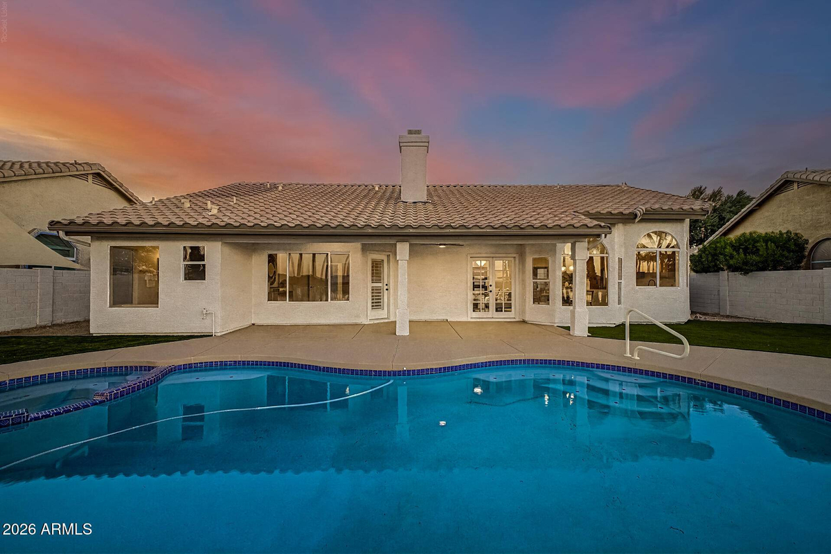 Featured Listing Image 44